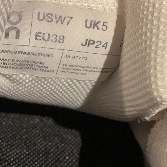 On Running White Athletic Shoes - Picture 2 of 9